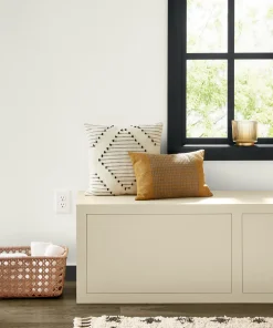 Valspar Paramount White